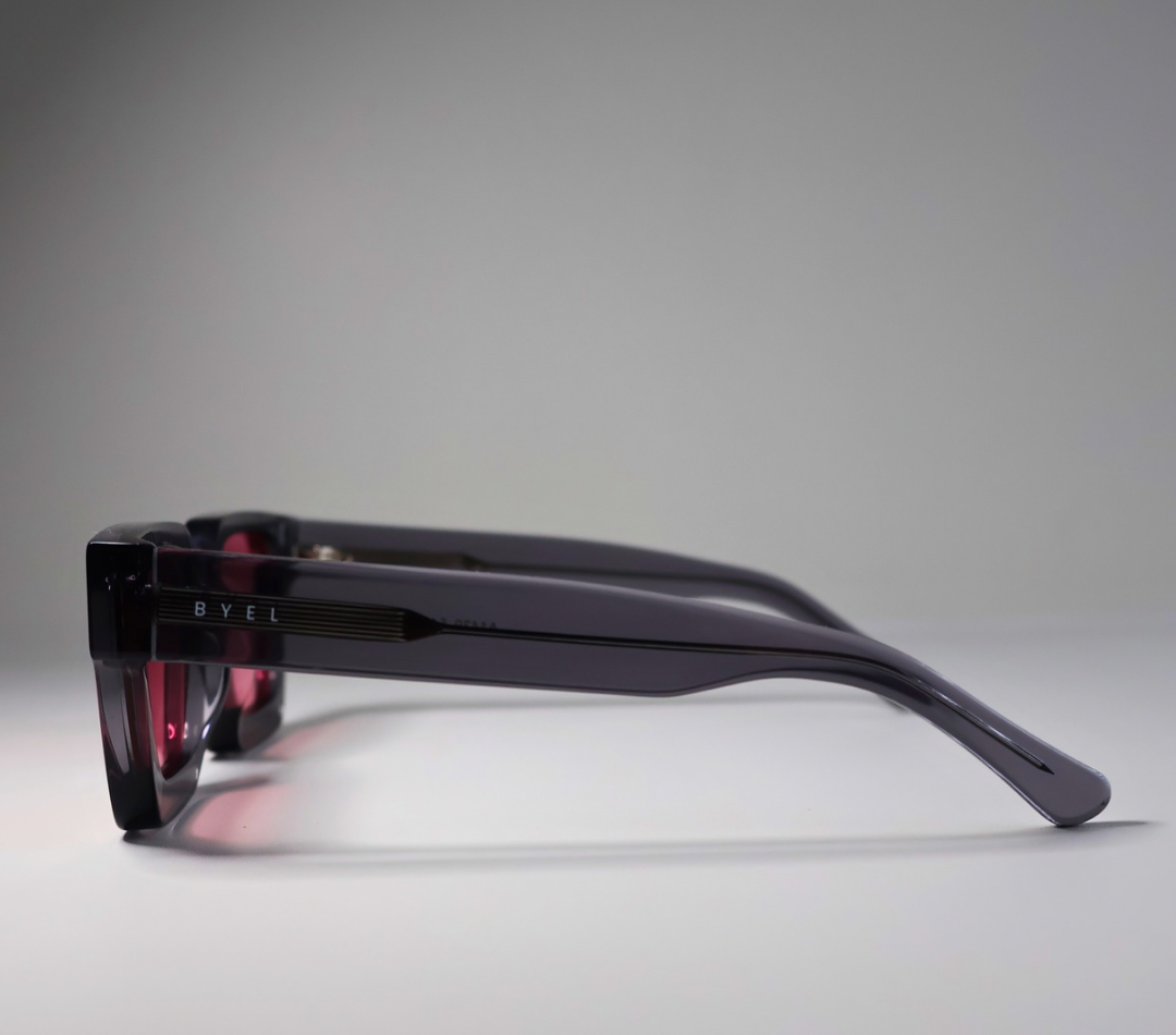ICONIC Clear/Pink