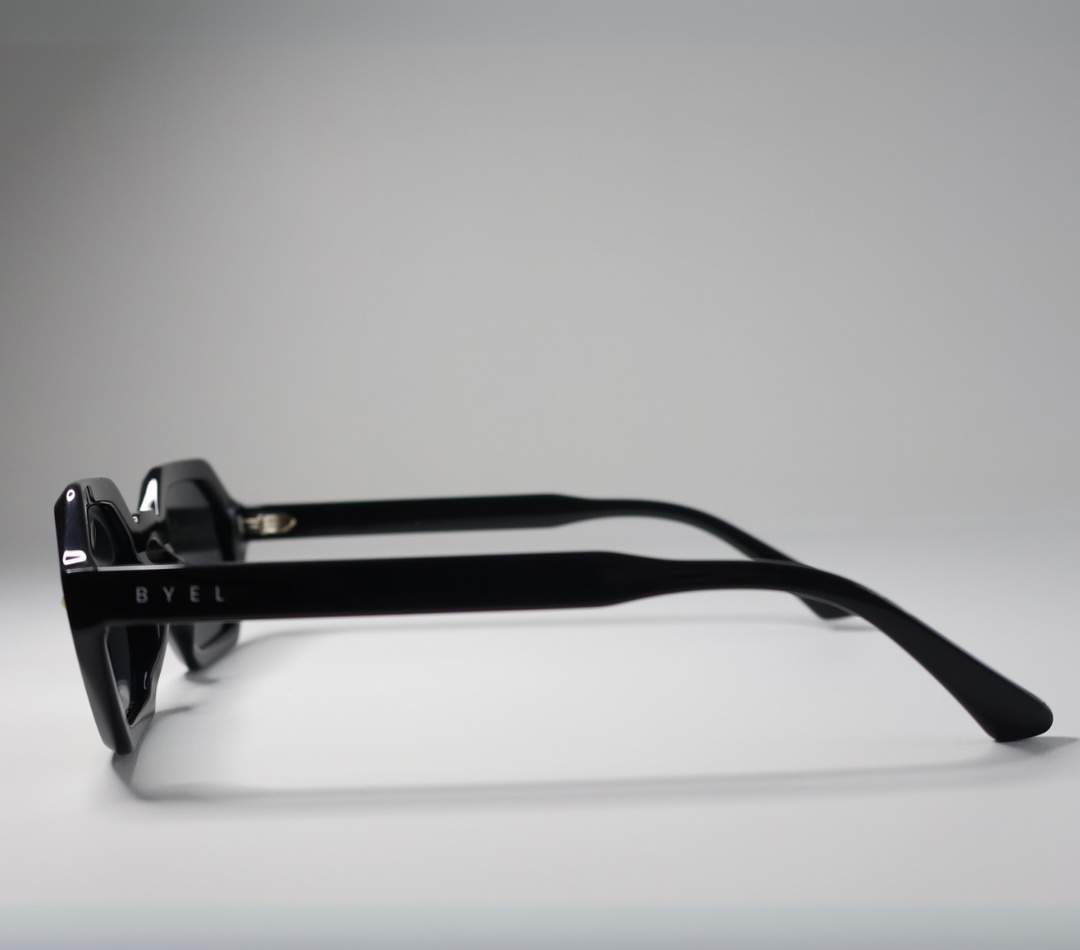 PRISM Black/Black