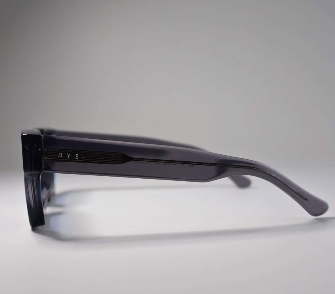 ICONIC Clear/Blue