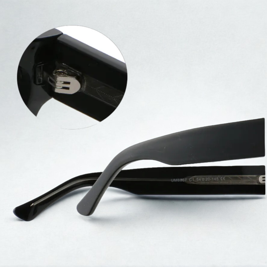 ICONIC Black/Clear