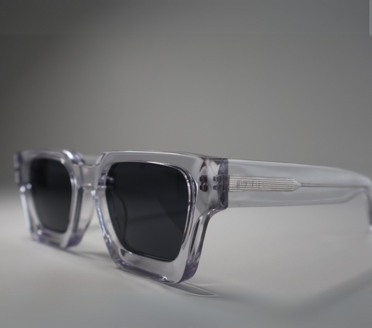 ICONIC Clear/Black