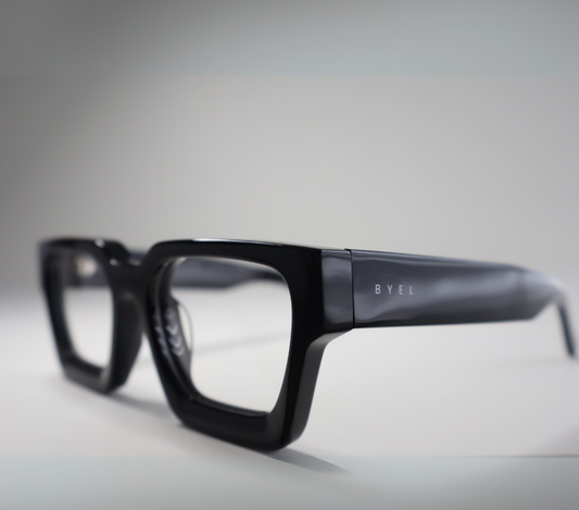 ICONIC Black/Clear
